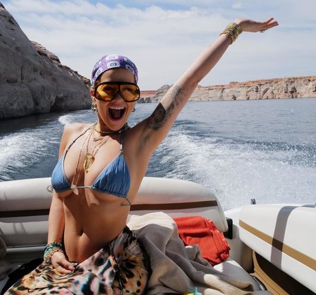 Rita Ora pretty pornstar image