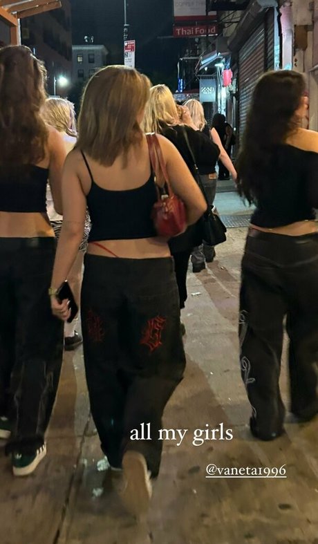 Mackenzie Ziegler Profile pic