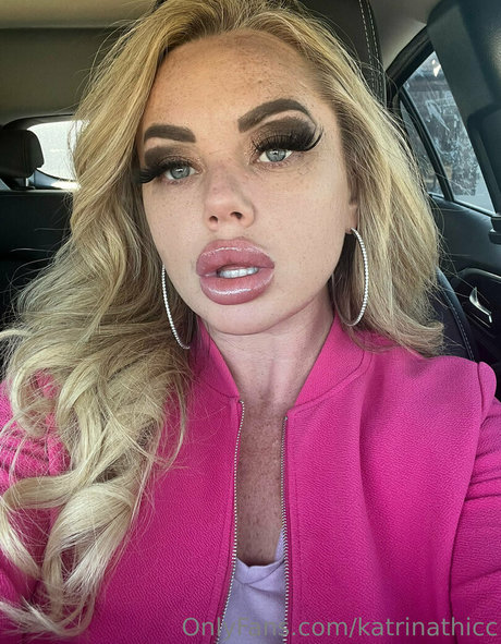 katrinathicc pornstar nude gallery