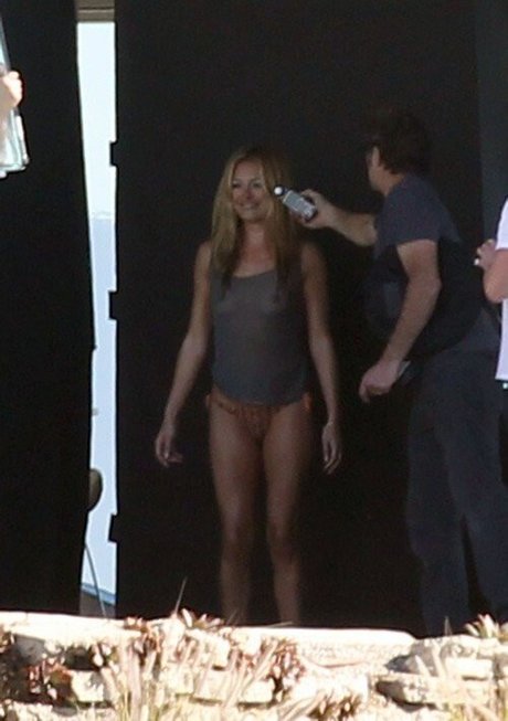 Cat Deeley high quality star photo