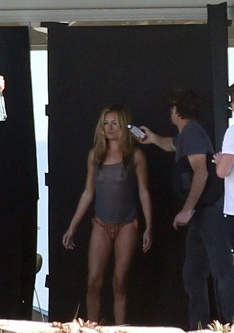 Cat Deeley sexy star photo