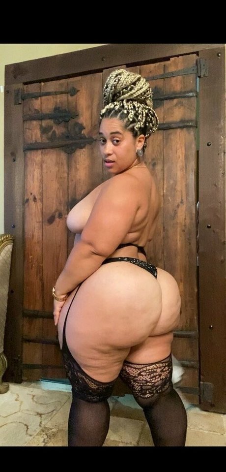 PinkyXXX sex star photo