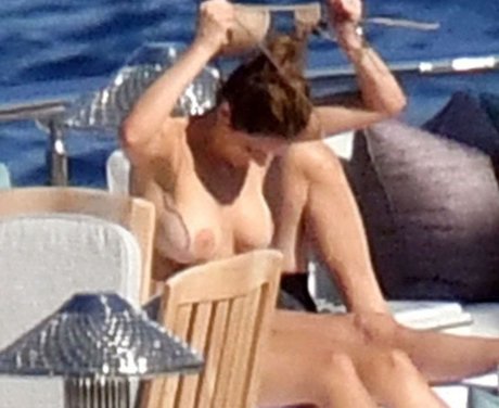 Katharine McPhee hd model galleries