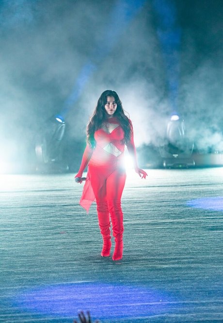 Lauren Jauregui pornstar top pictures