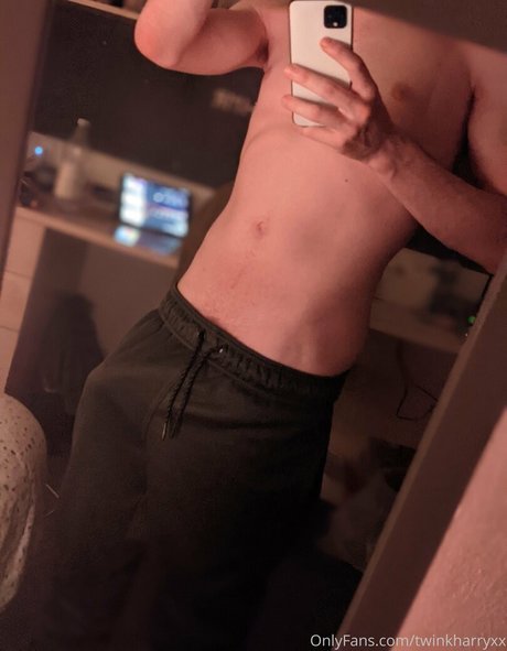 twinkharryxx free actress pics