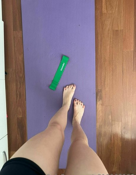 flora99f free pornstar gallery