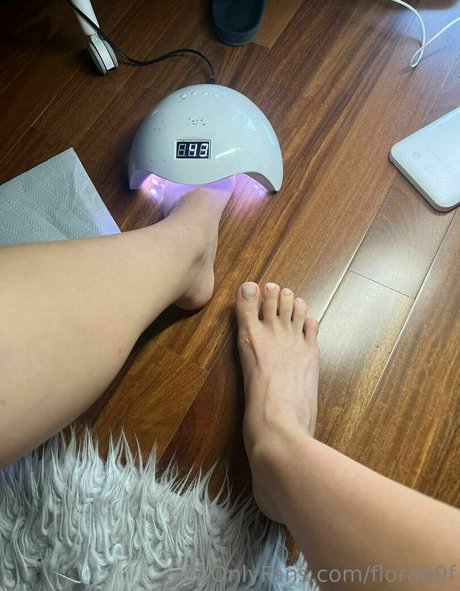 flora99f model high quality picture