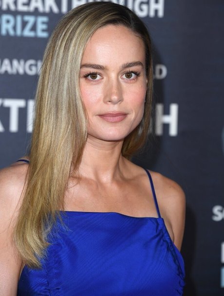 Brie Larson model beautiful pictures