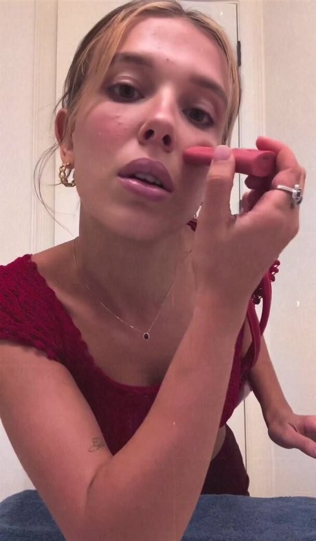 Millie Bobby Brown star pornographic pic