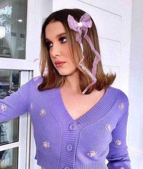 Millie Bobby Brown naked actress pic