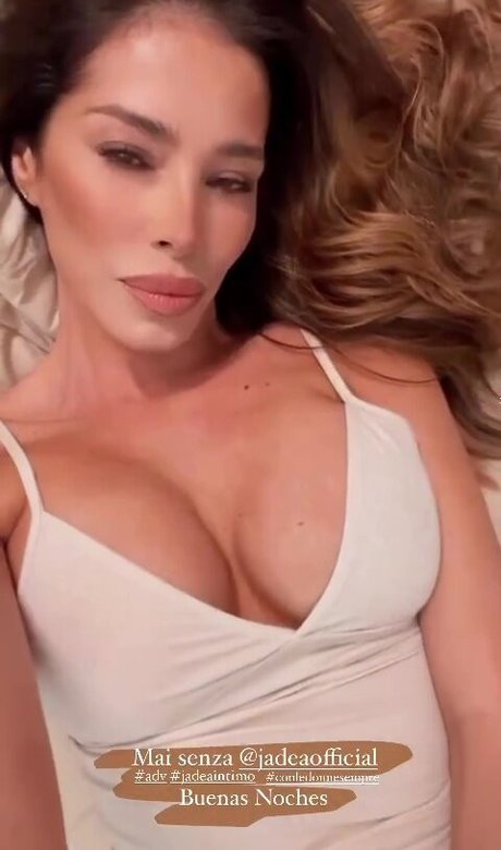 Aida Maria Yespica Jaime model beautiful photos