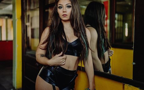 Skye Dolecki hd model photo