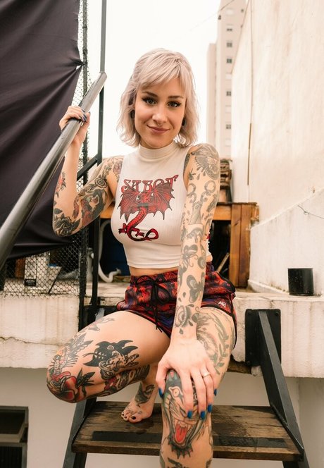 Mariana Ayres star best archive