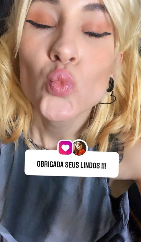 Mariana Ayres pornstar free image