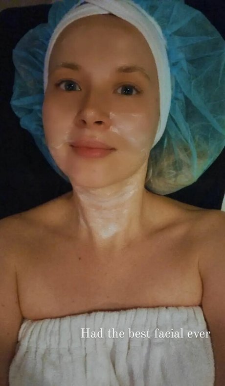 Valeriya ASMR nude pornstar img