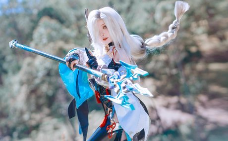 Sayo Momo nude actress images