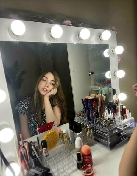 ivy i naked pornstar galleries