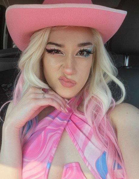 QueenTofu pornstar img