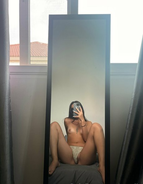 zarajin model erotic gallery