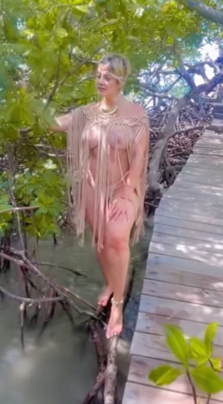 Monicest adult actress galleries