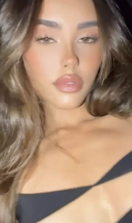 asian bodybuilder onlyfans naked picture