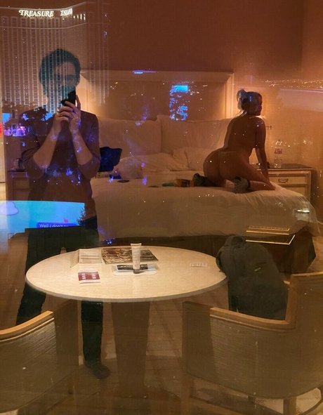 redhead trans onlyfans sexy nude img