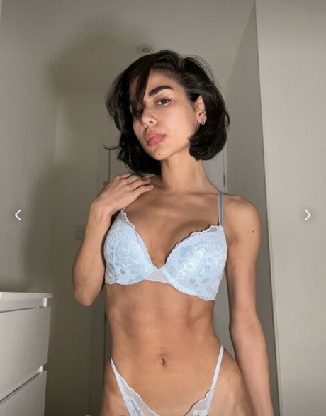 Kittenqueenpurs pornstar nude gallery