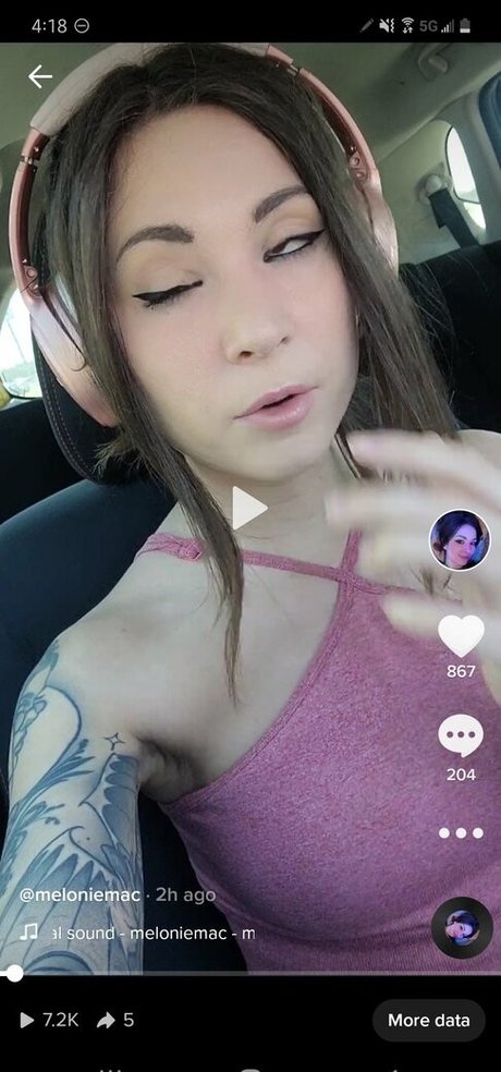 MelonieMac pornstar photo