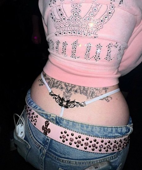 emquizii pornstar adult photos