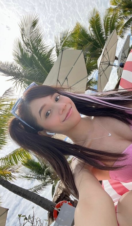 Eeeveenara nudes actress img