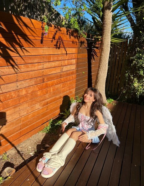 Eeeveenara sex star photo