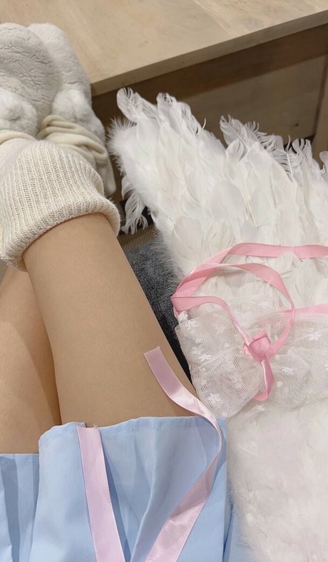 Eeeveenara nudes pornstar pic