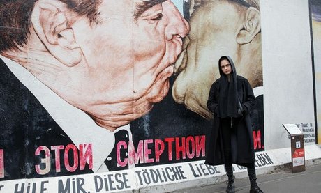 pale teen onlyfans adult images