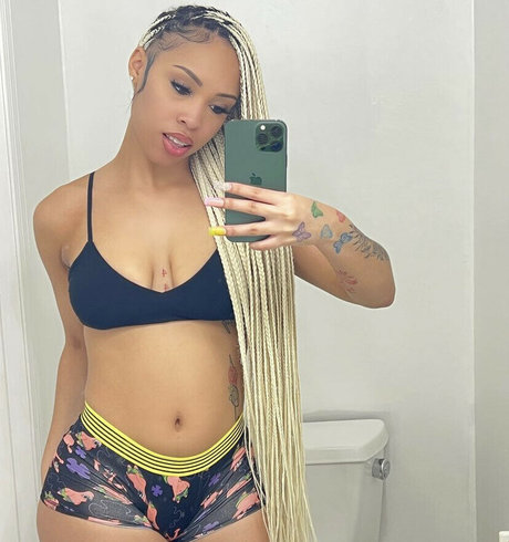 Theyluvnilla nice pornstar pics