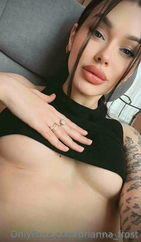 Brianna Frost naked actress pics