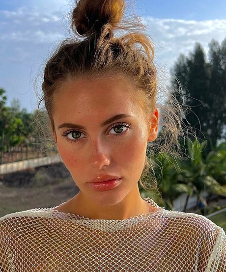 Angelina Borshchevskaya beautiful pornstar pic