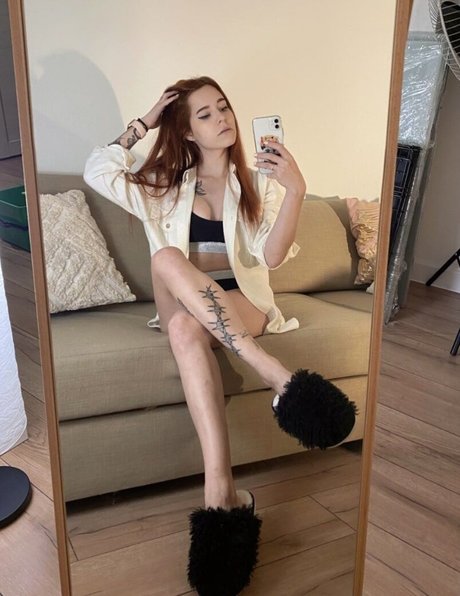 denlyasha nudes actress picture