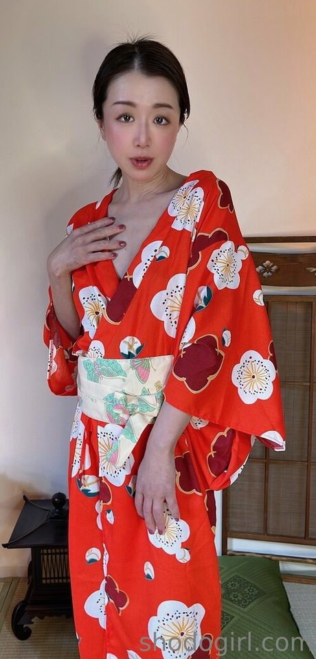shodogirl erotic actress picture