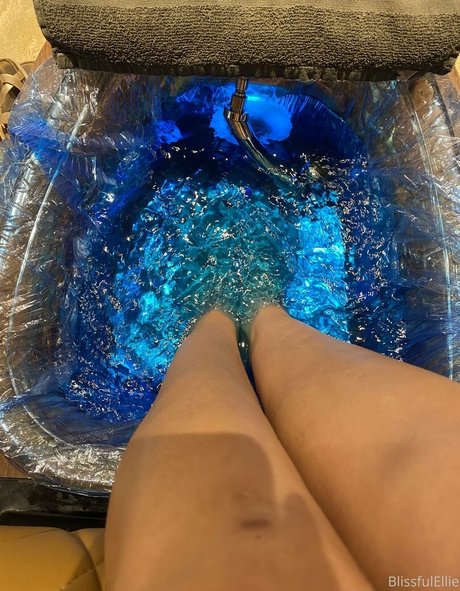 blissfulellie high quality model pics