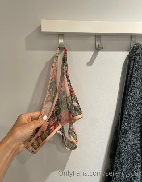 serenitycox porn star photo