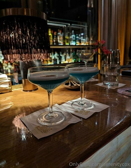 serenitycox exclusive model img