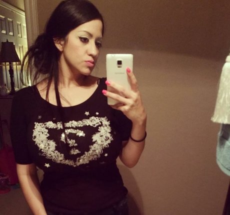 Jennifer Cortez model porn image