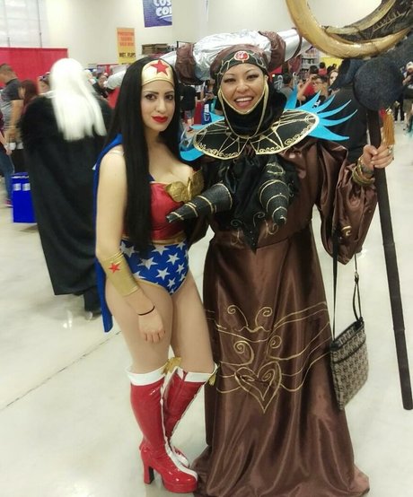 Jennifer Cortez hd model picture