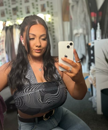 chelsea leigh erotic star img