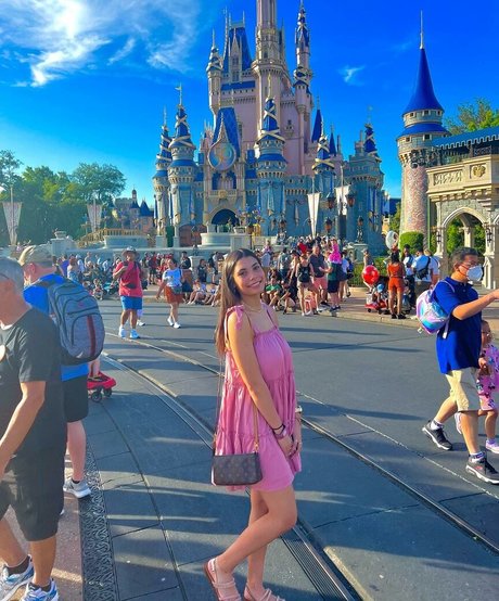 Nicole Fatone star porn archive