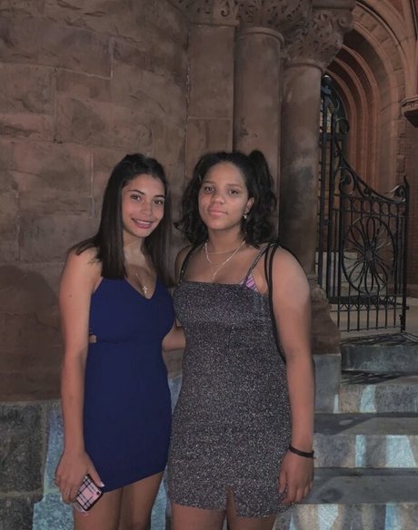 Nicole Fatone xxx model images