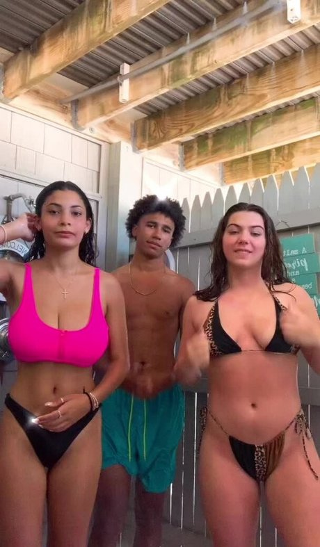 Nicole Fatone pornstar nice pic