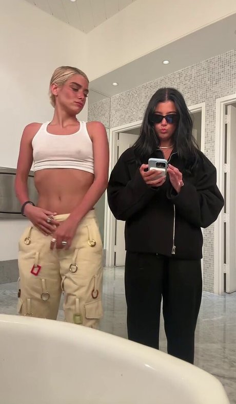 Dixie D Amelio star hd images