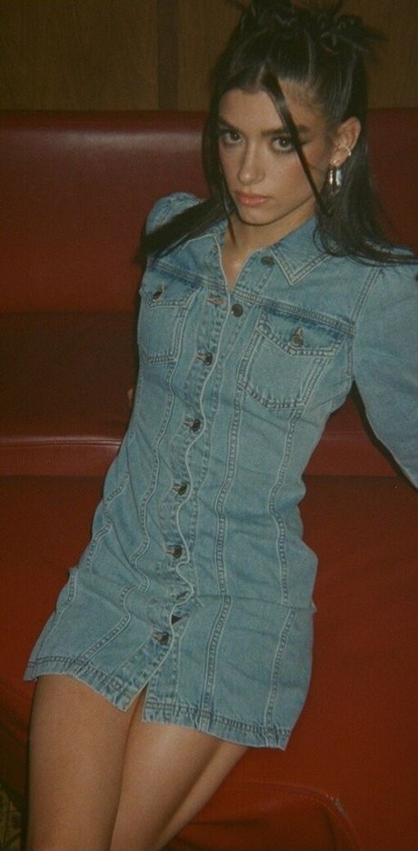 Dixie D Amelio adult actress img