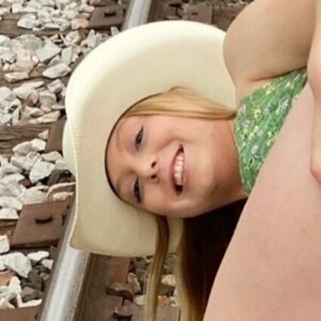 skinny shemale onlyfans sexy nude galleries